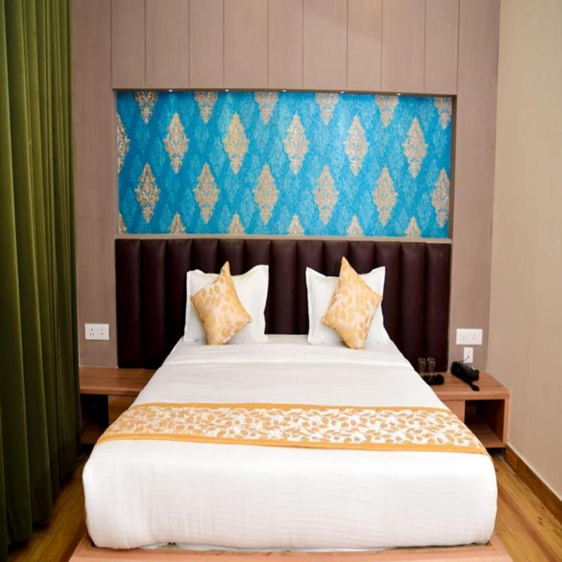 Hotel Olive Crown Λάκναου Εξωτερικό φωτογραφία
